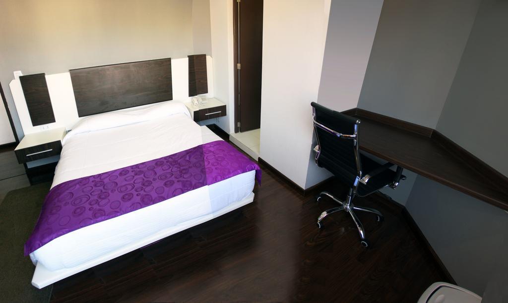 Apart Hotel Regina Cochabamba Room photo