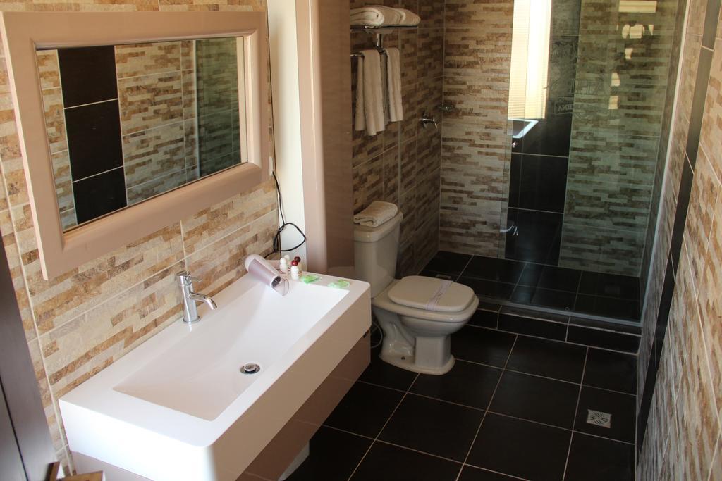 Apart Hotel Regina Cochabamba Room photo